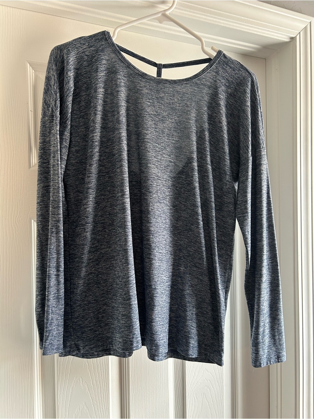 Beyond Yoga Heathered Blue Long Sleeve Tee